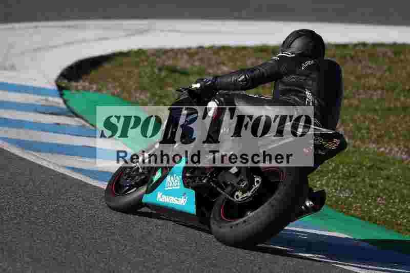 /02 28.-31.01.2025 Moto Center Thun Jerez/gruen-green/124